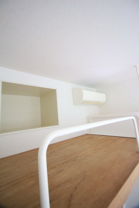 物件内観写真11　(ロフト)