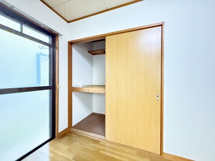 物件内観写真9　(収納)