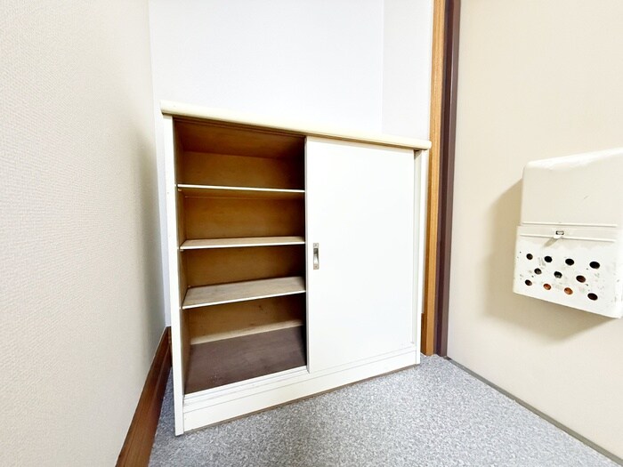 物件内観写真12　(靴箱)