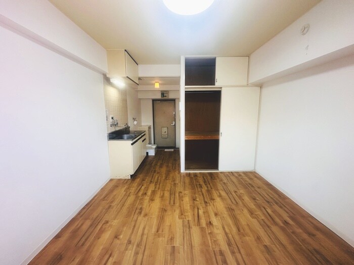 物件内観写真7　(居室)