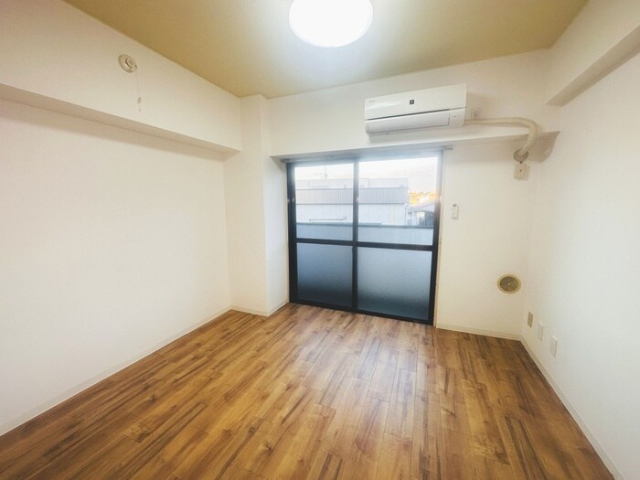 物件内観写真18　(居室)