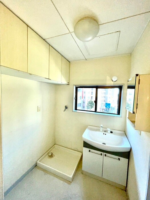 物件内観写真13　(洗面)