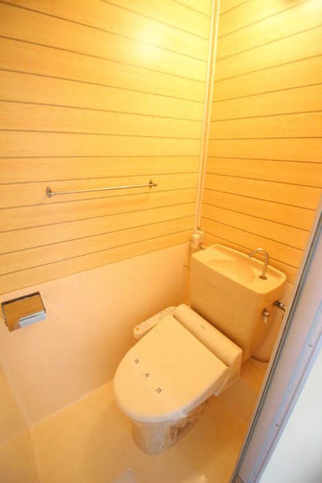 物件内観写真14　(トイレ)