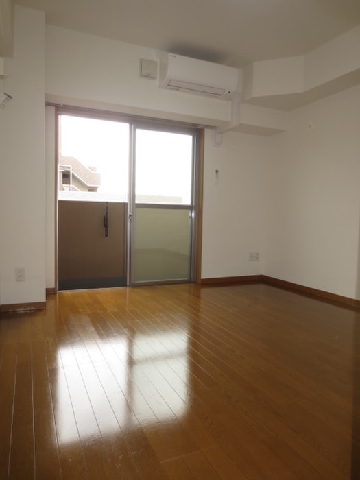 物件内観写真13　(居室)