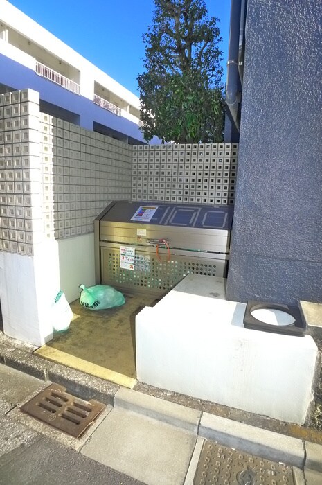 物件外観写真6　(建物設備)