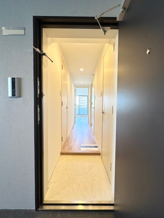 物件内観写真20　(玄関)