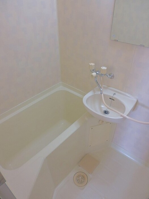 物件内観写真13　(バス／シャワールーム等)