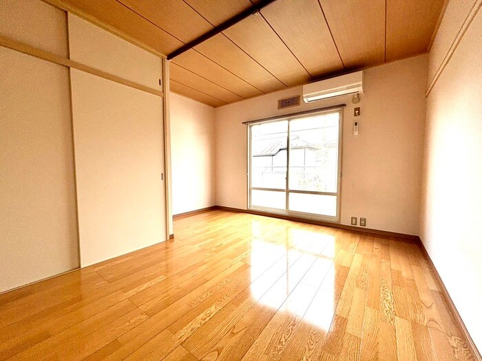 物件内観写真7　(居室)