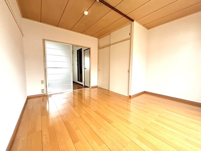 物件内観写真9　(居室)