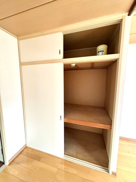 物件内観写真10　(収納)