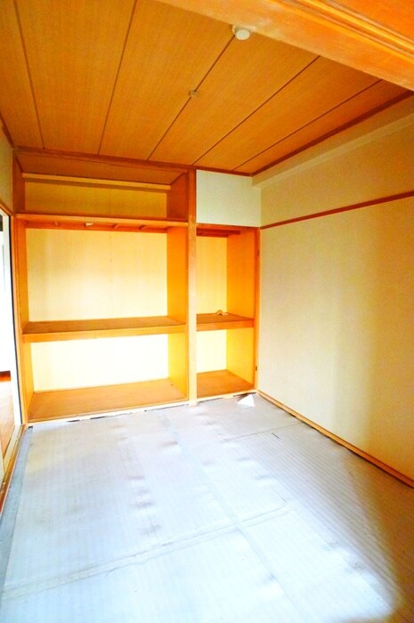 物件内観写真9　(居室)