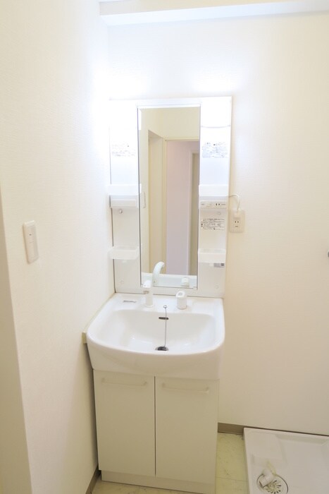 物件内観写真10　(洗面)