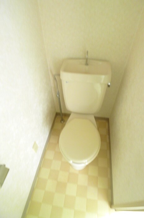 物件内観写真15　(トイレ)