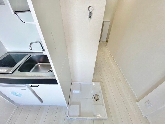 物件内観写真13　(洗濯機置場)