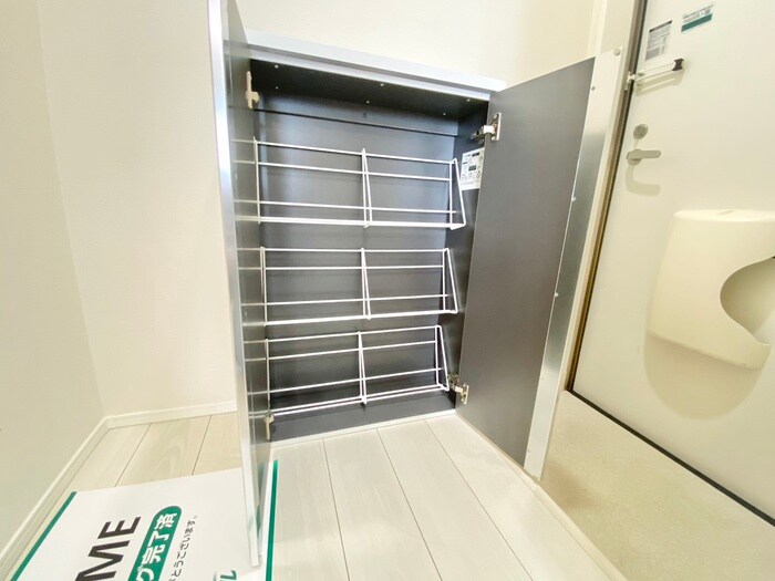 物件内観写真14　(靴箱)