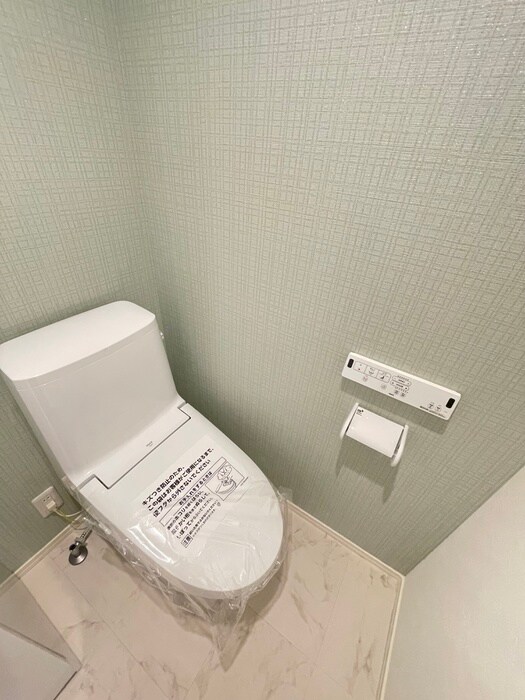 物件内観写真11　(トイレ)