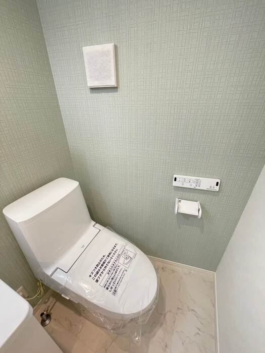 物件内観写真11　(トイレ)