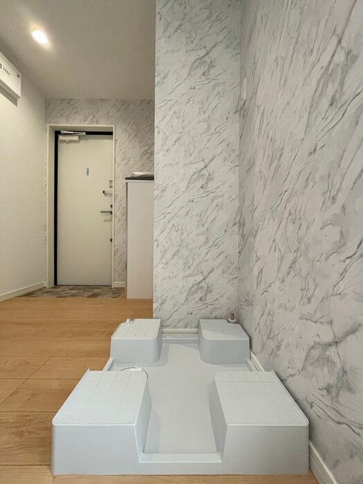 物件内観写真12　(洗濯機置場)