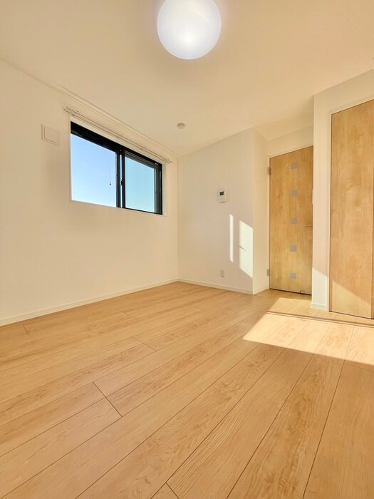 物件内観写真17　(内観写真)