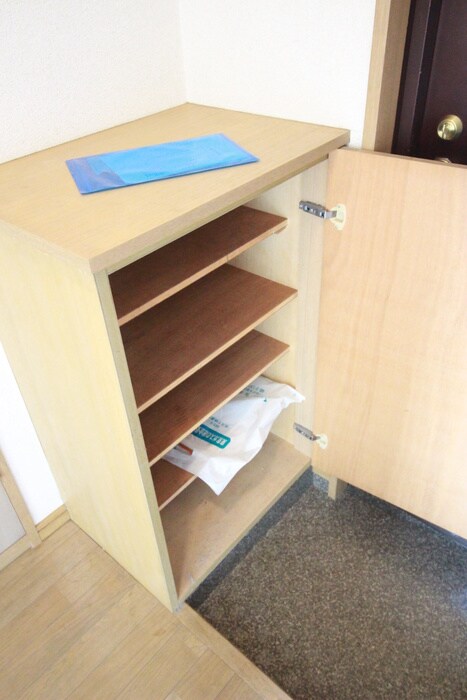 物件内観写真14　(靴箱)