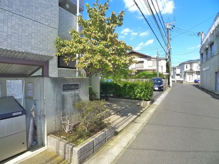 物件外観写真6　(周辺環境)