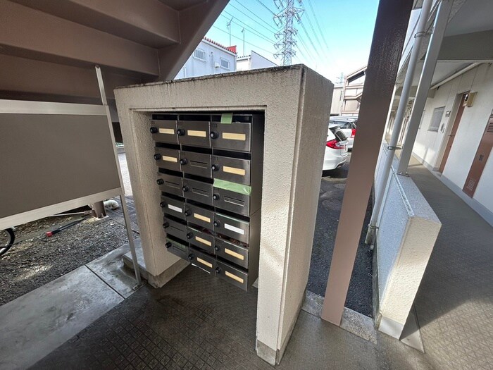 物件外観写真6　(建物設備)