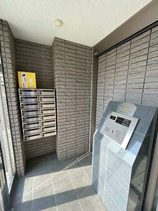 物件外観写真4　(建物設備)