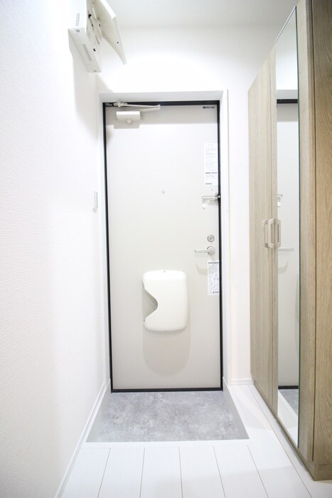 物件内観写真14　(玄関)
