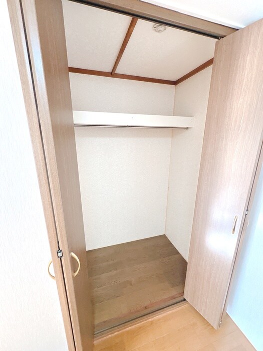 物件内観写真10　(収納)