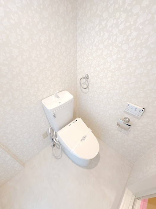 物件内観写真12　(トイレ)