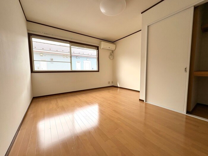 物件内観写真5　(居室)