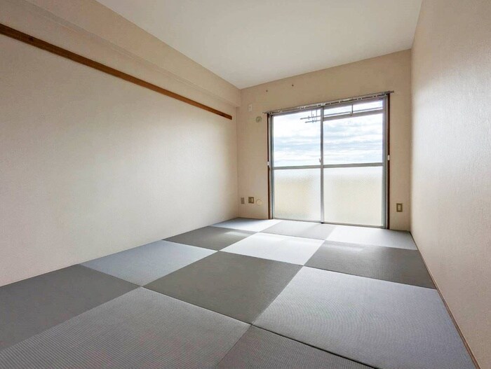 物件内観写真8　(居室)