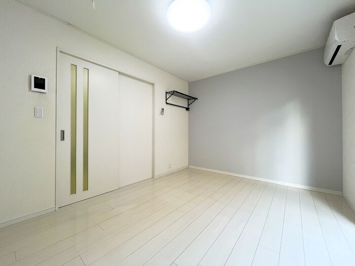 物件内観写真14　(居室)