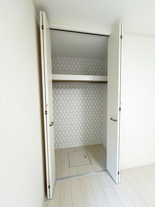 物件内観写真16　(収納)