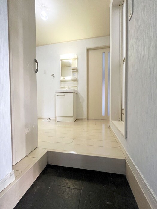 物件内観写真18　(廊下)