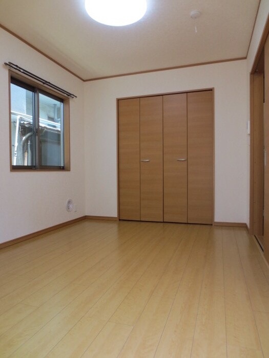 物件内観写真6　(居室)