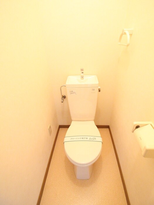 物件内観写真12　(トイレ)