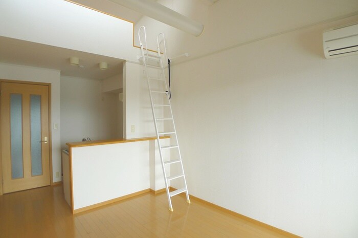 物件内観写真22　(居室)