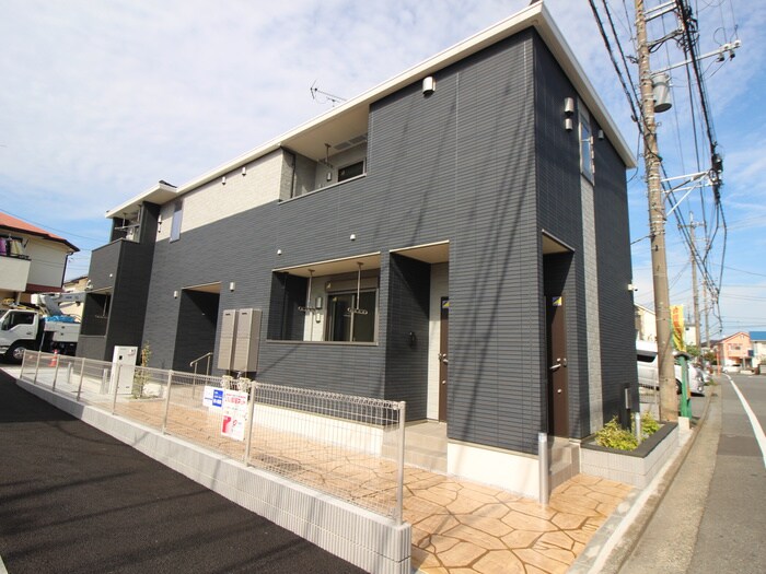 物件外観写真2　(外観写真)