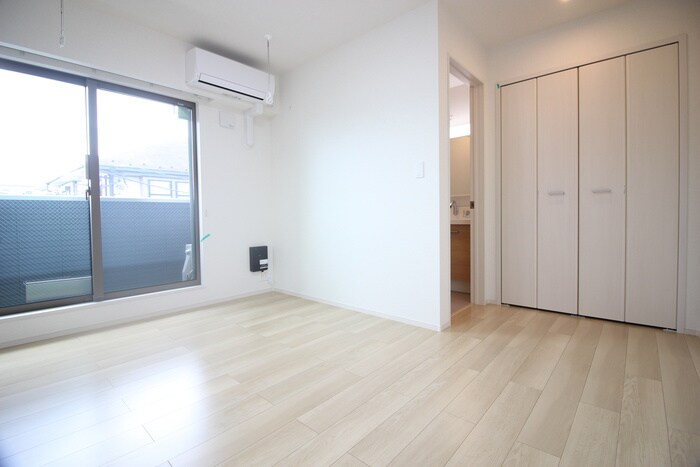 物件内観写真9　(居室)