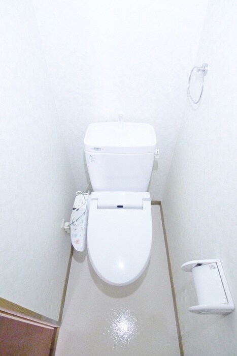 物件内観写真16　(トイレ)