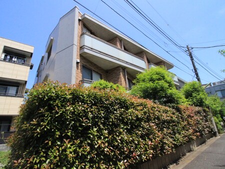 グラティア南烏山イ－スト外観写真