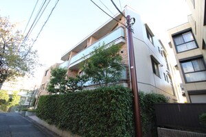 グラティア南烏山イ－スト外観写真