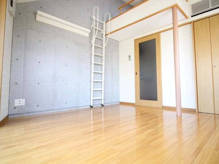 物件内観写真8　(居室)