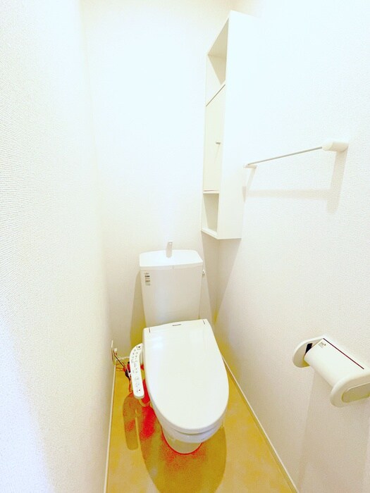 物件内観写真13　(トイレ)