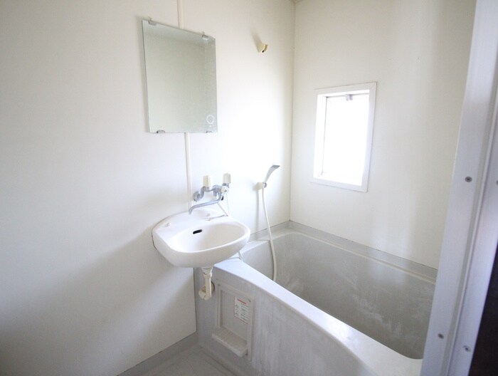 物件内観写真12　(バス／シャワールーム等)