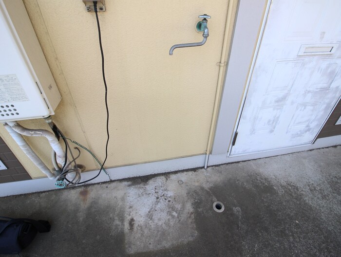 物件内観写真15　(洗濯機置場)