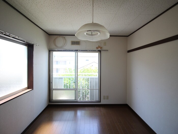 物件内観写真18　(居室)