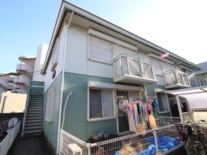 メ－プルＭ外観写真