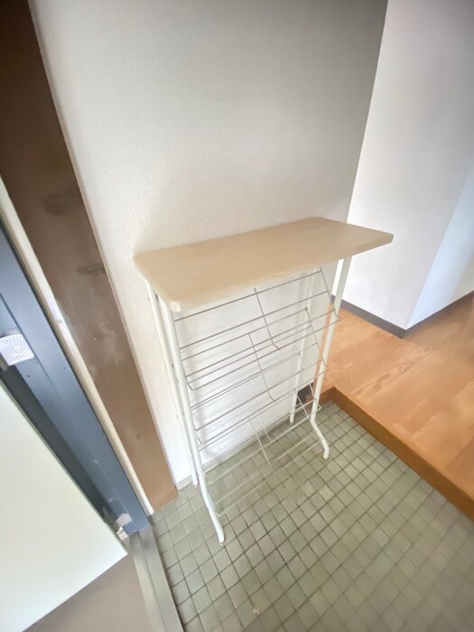 物件内観写真8　(靴箱)